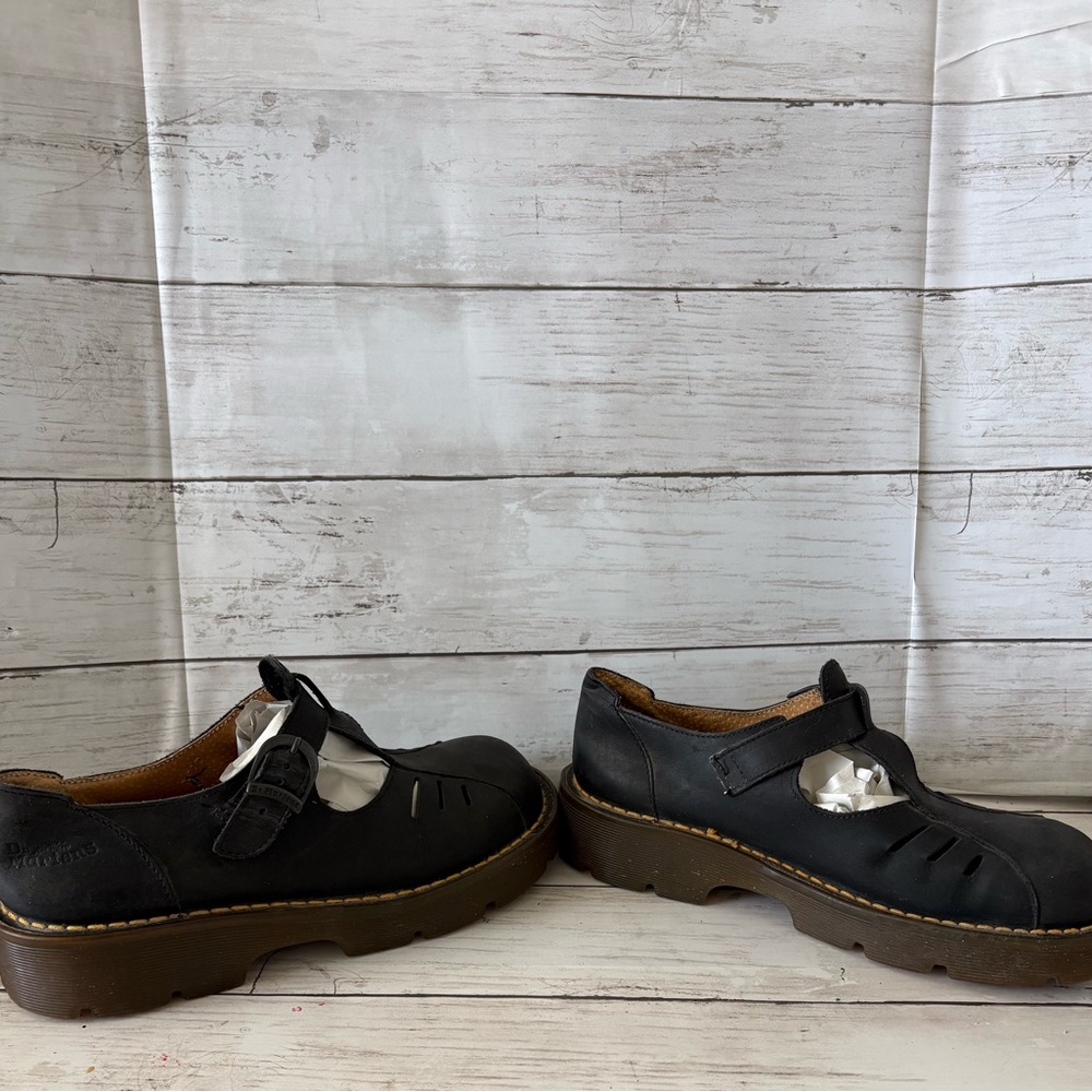 Vintage Dr. Martens Women’s Mary Jane’s - Picture 5 of 7
